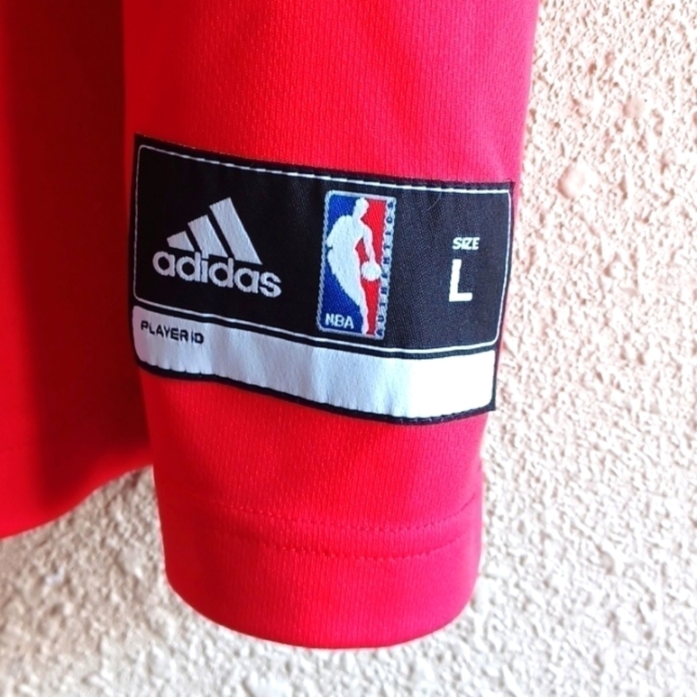 ADIDAS Houston Rockets #12 Howard Jersey . - Picture 2 of 4